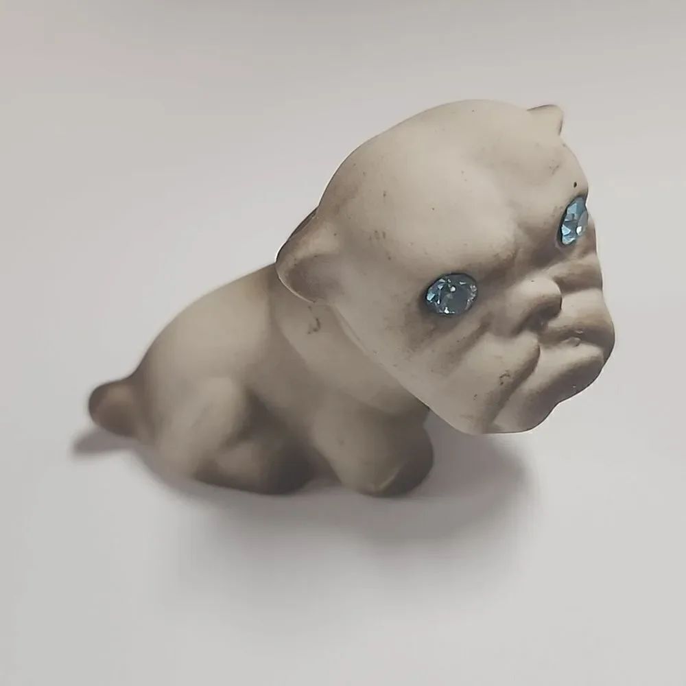 Vintage Bulldog with Blue Jeweled Eyes Mini Figurine USA